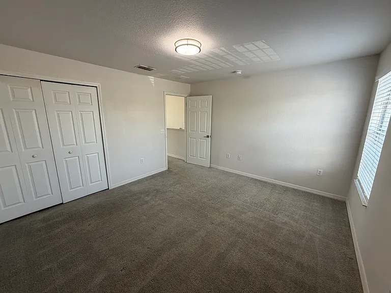 2013 Claudia Ln — Photo 22