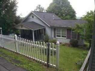 380 Bradys Ridge Rd, Wellsburg, WV 26070