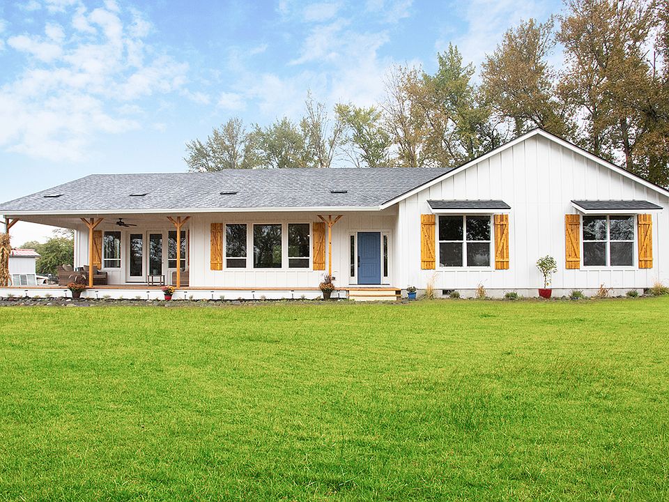 Farmhouse Elevation