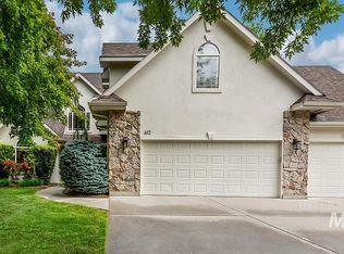 612 E Knoll Dr, Eagle, ID 83616