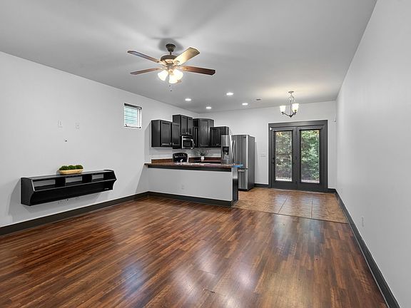 5th image of 132 Shiaway Ct