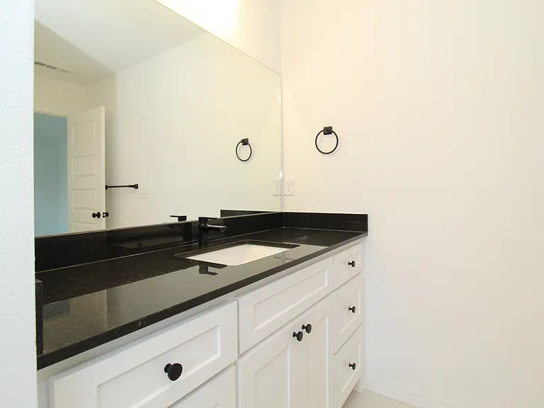 373 S Willow Avenueapt #1 — Photo 13