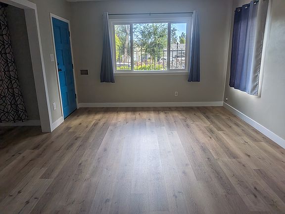 4th image of 9939 Covello St
