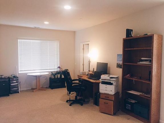 3rd image of 3 Carrara Ct