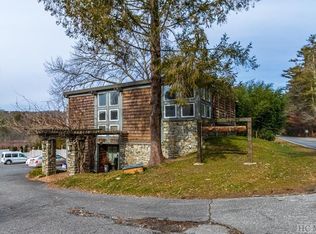 370 Highway 107 S, Cashiers, NC 28717