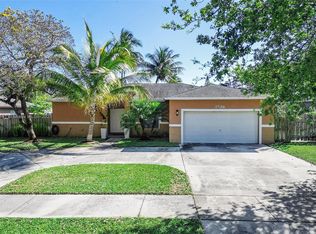 1538 NW 7th Ln, Pompano Beach, FL 33060