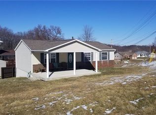 156 Warrencliff Rd, Monaca, PA