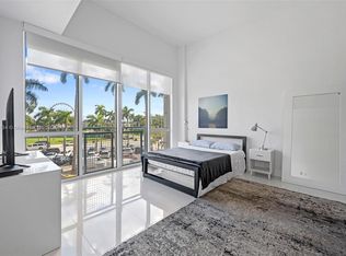 253 NE 2nd St APT 232, Miami, FL 33132