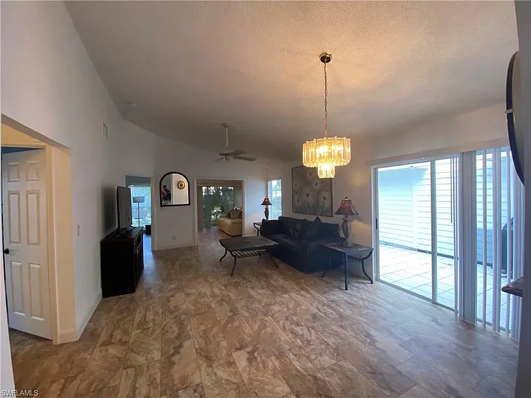 14805 Crooked Pond Ct — Photo 23