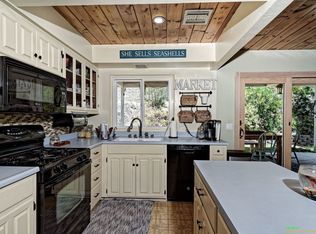 9227 Westhill Rd, Lakeside, CA 92040