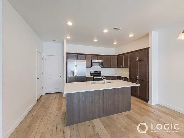 11627 S Frost View Ln — Photo 10