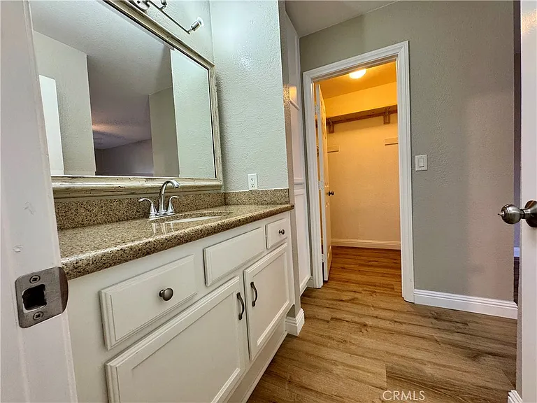 432 Edgehill Ln #95 — Photo 23