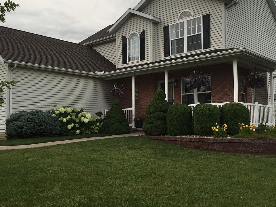 1st image of 609 Bittersweet Ave