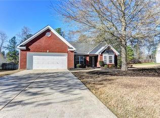 1306 Oakmont Ridge Dr, Lawrenceville, GA 30043