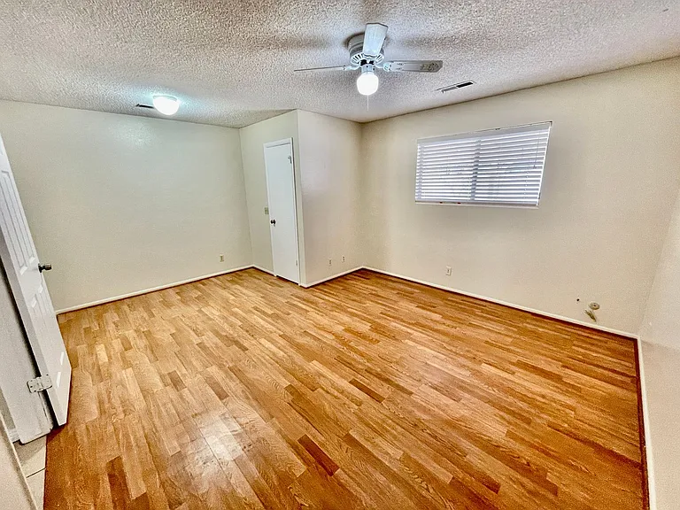 207 Quail Ridge Dr — Photo 13