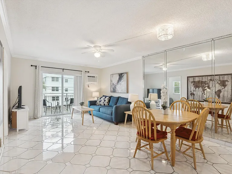 720 Orton Ave #206 — Photo 8