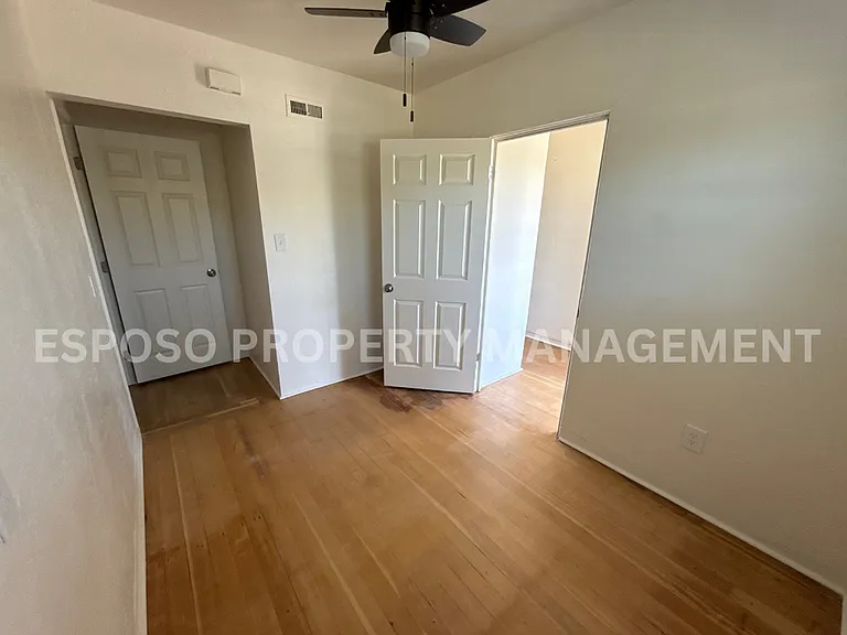 1721 N Van Ness Ave #202 — Photo 10