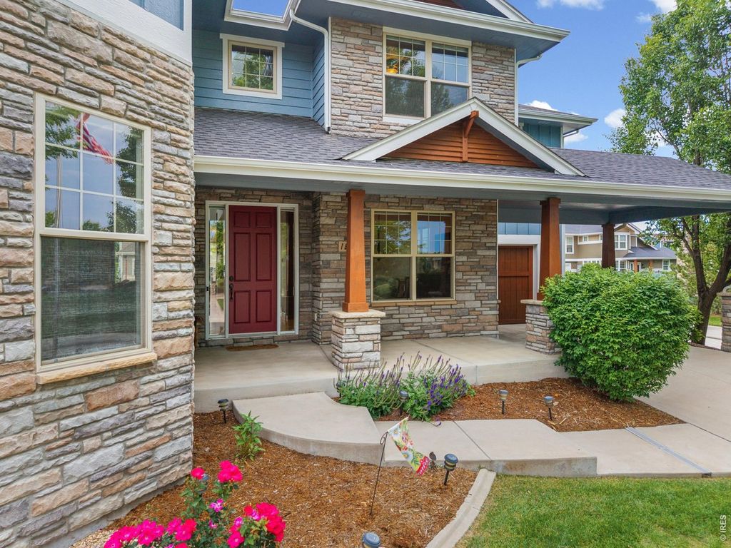 1824 E Seadrift Dr