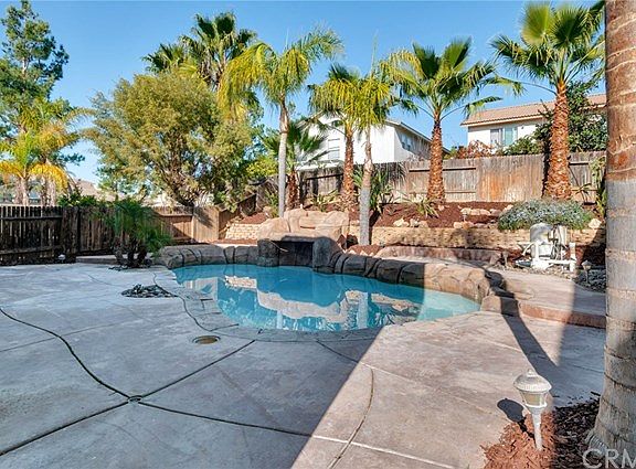 4th image of 39514 Oak Cir