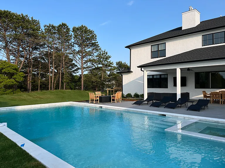 67 Blackwatch Ct — Photo 6