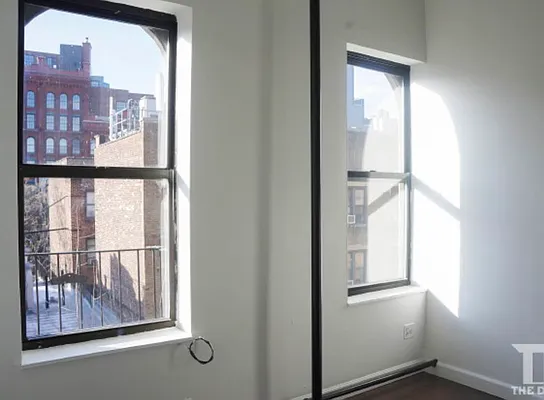 Rented by Compass | media 3