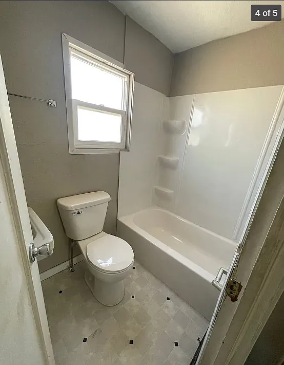 205 8th Ave SW — Photo 4