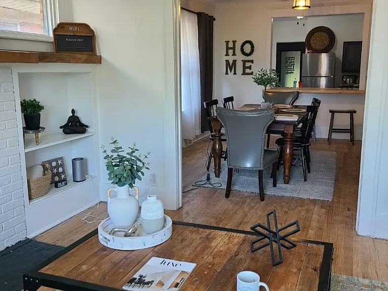 1698 Glynn Ct — Photo 5