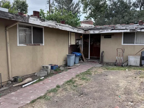 20710 Haynes St, Winnetka, CA 91306