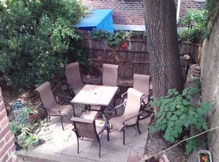 2203 25th Rd APT 2R, Astoria, NY 11102