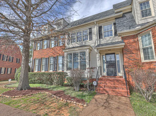1419 Cambridge Dr, Murfreesboro, TN 37129
