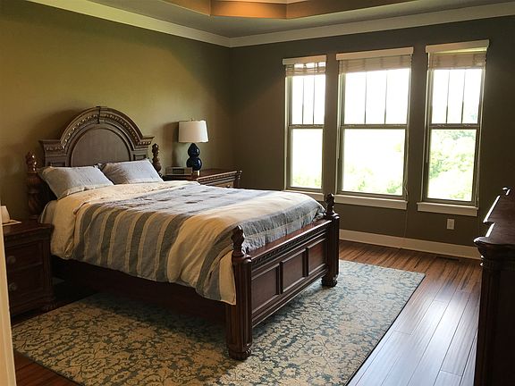 Extra large Master bedroom 