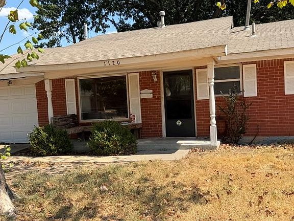 2nd image of 1120 Berwyck Dr