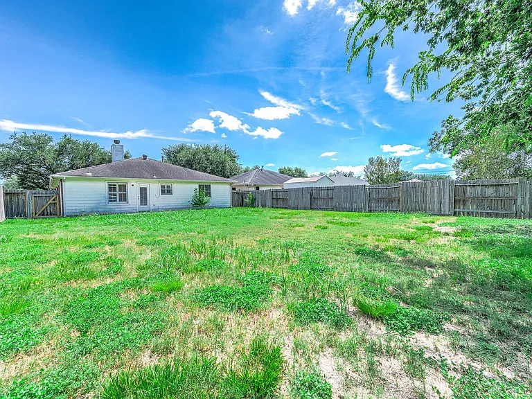 5922 James Pl — Photo 19