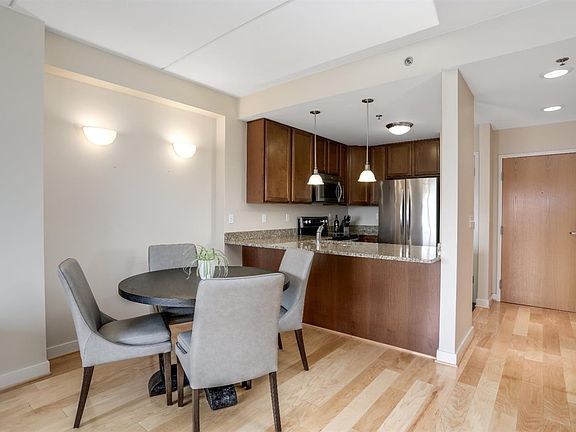 3rd image of 111 N Ashley St Suite 605