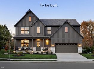 7823 Harley Hills Dr, North Royalton, OH 44133