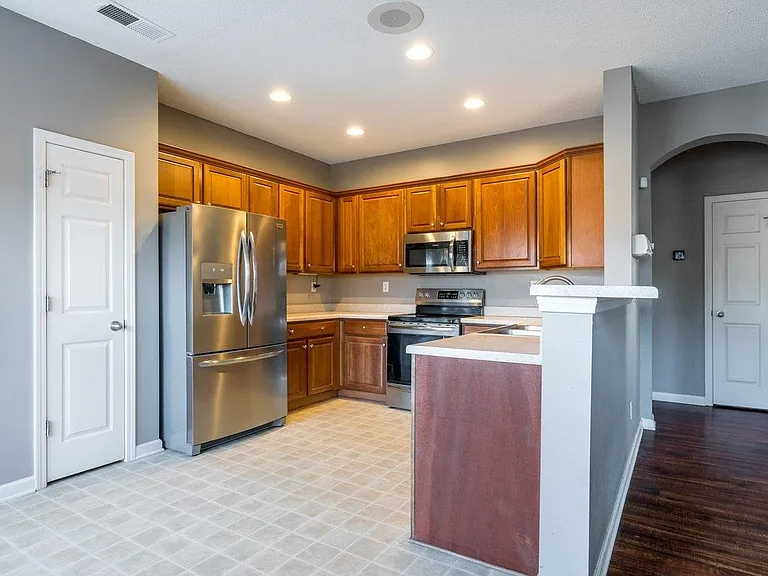 12138 Longleaf Oak Trl — Photo 9