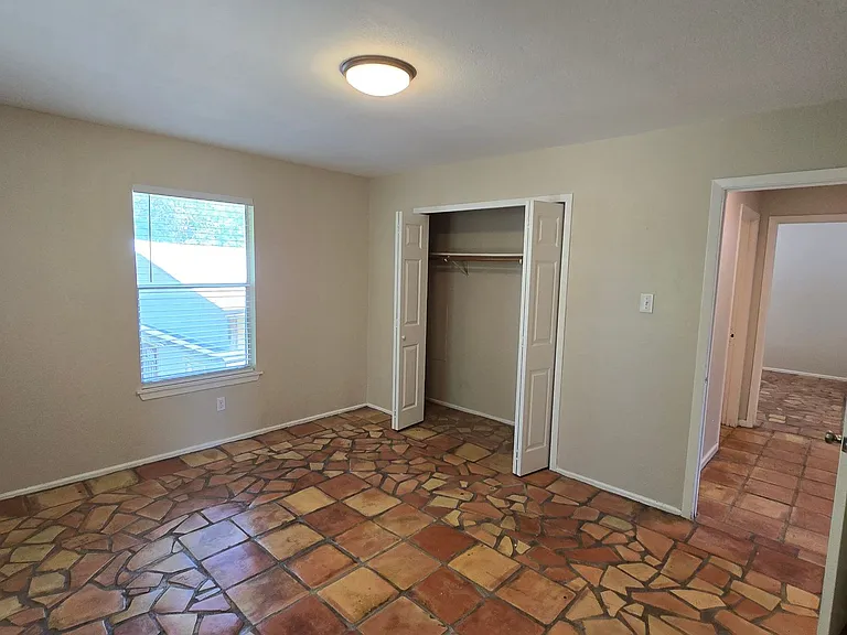 418 Verne St — Photo 14