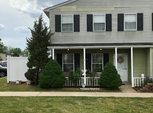 79 Reliance Sq, Telford, PA 18969