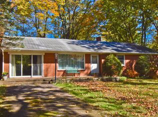 425 Manorview Ave, Mount Pocono, PA 18344