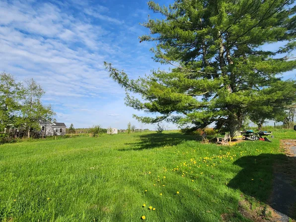 00 Old County Road, Hampden, ME 04444