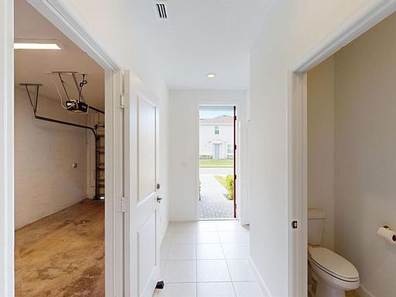 2nd image of 4643 Hollister Ave