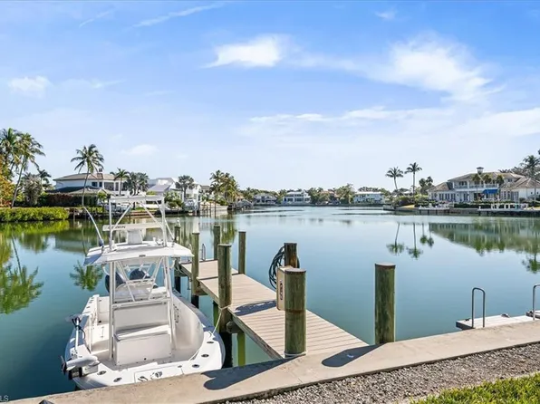 1910 Gulf Shore BLVD N #107, NAPLES, FL 34102