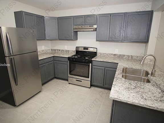 5th image of 3724 Keltner Ave #F