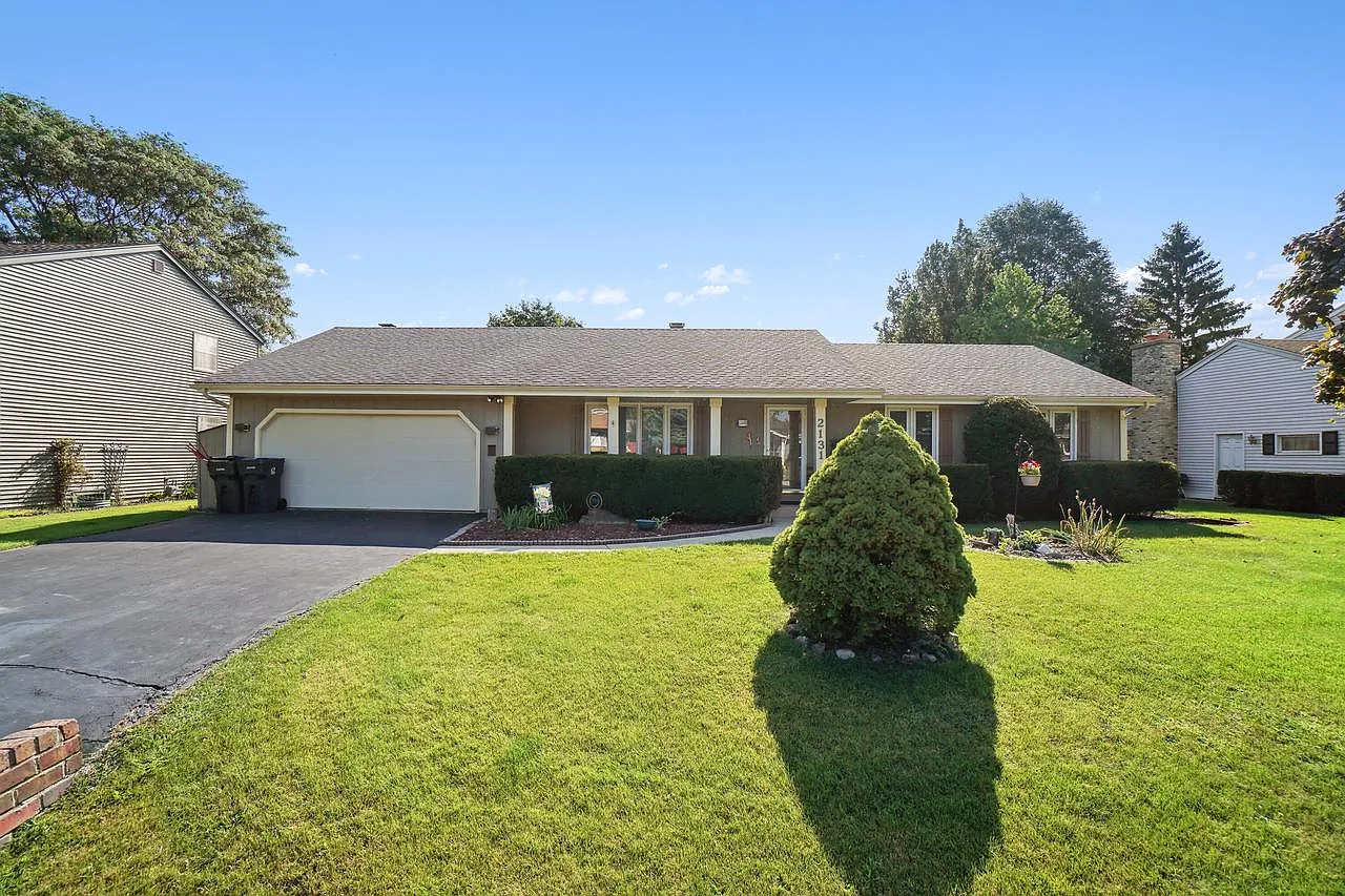 2131 Ramada DRIVE photo 1