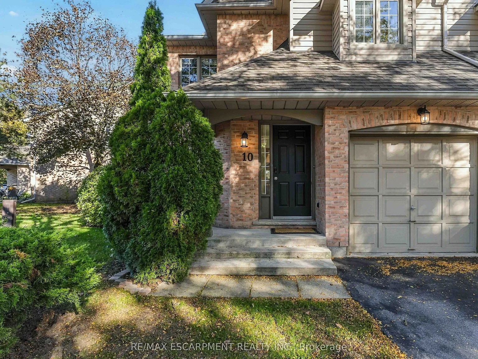 3 bed, $3,200 — Photo 2