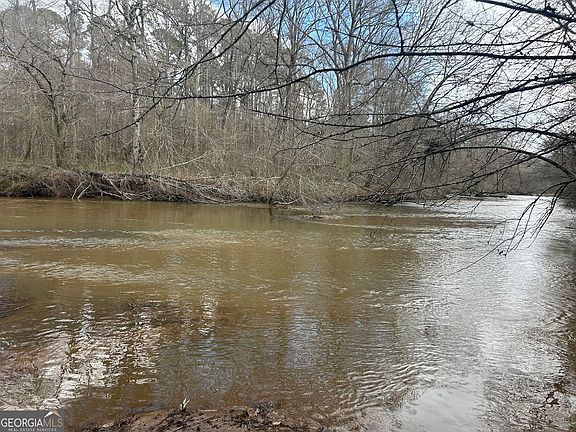 4th image of 111 Riversong