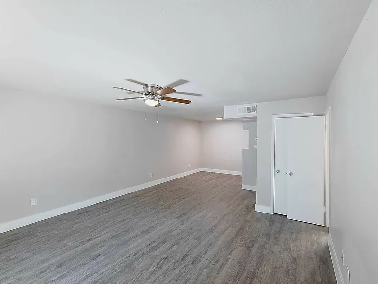 Arcata Townhomes — Photo 114
