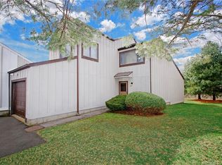 29 Pineview Dr UNIT 29, Branford, CT 06405