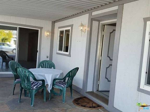 3rd image of 361 Club Circle Dr