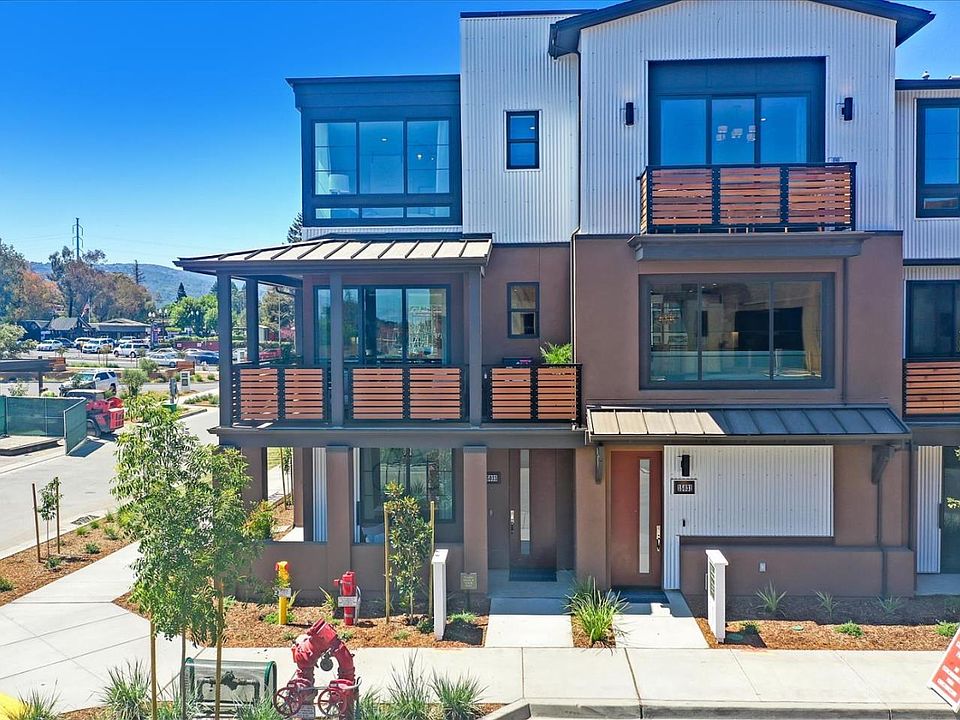 1st image of 13119 Sepulveda Cir